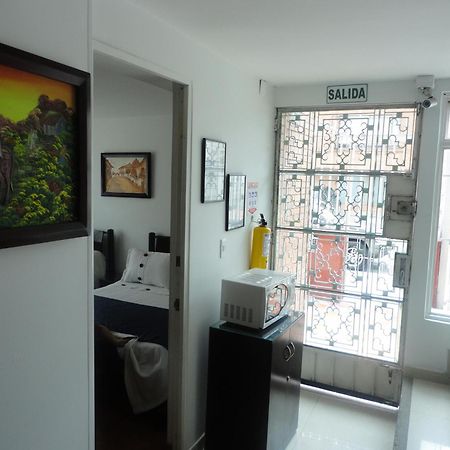 Hotel Casa Sarita โบโกตา ภายนอก รูปภาพ